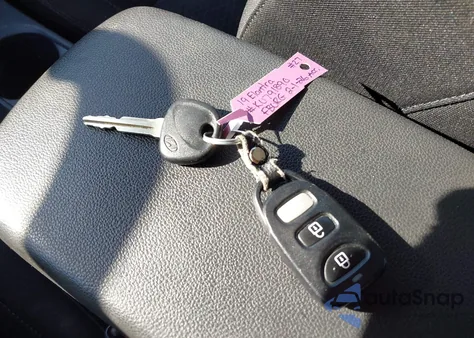 2019 Hyundai Elantra Se из США, поврежденный, VIN KMHD74LF6KU791890